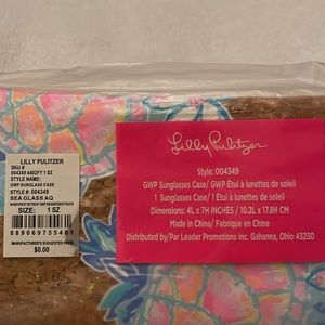 NWT Lilly Pulitzer sunglasses case seaglass
